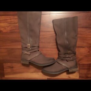 Steve Madden Brown Boots Size 7
